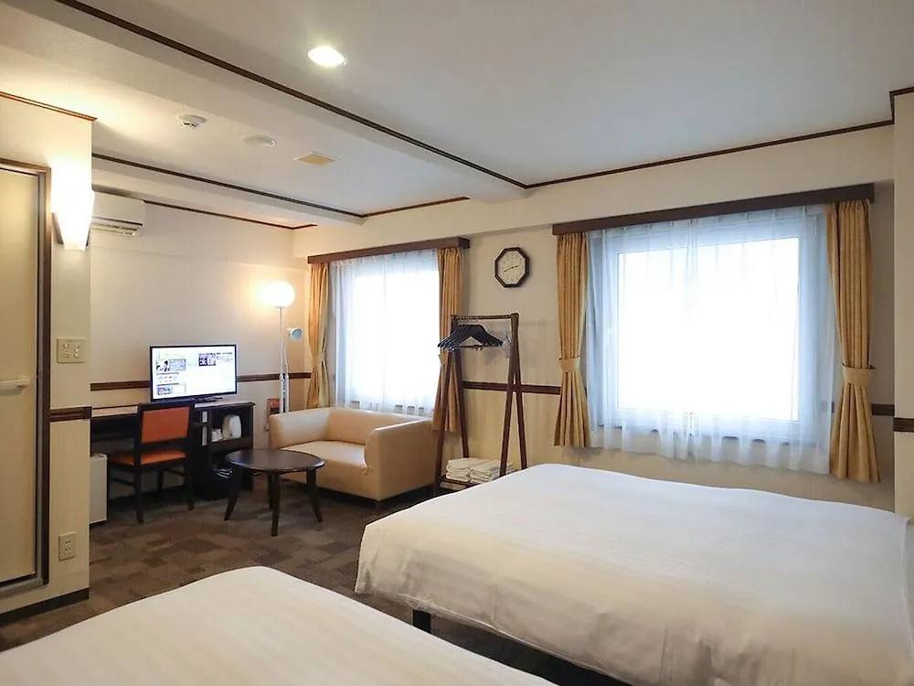 Toyoko Inn Osaka Tsuruhashi Ekimae