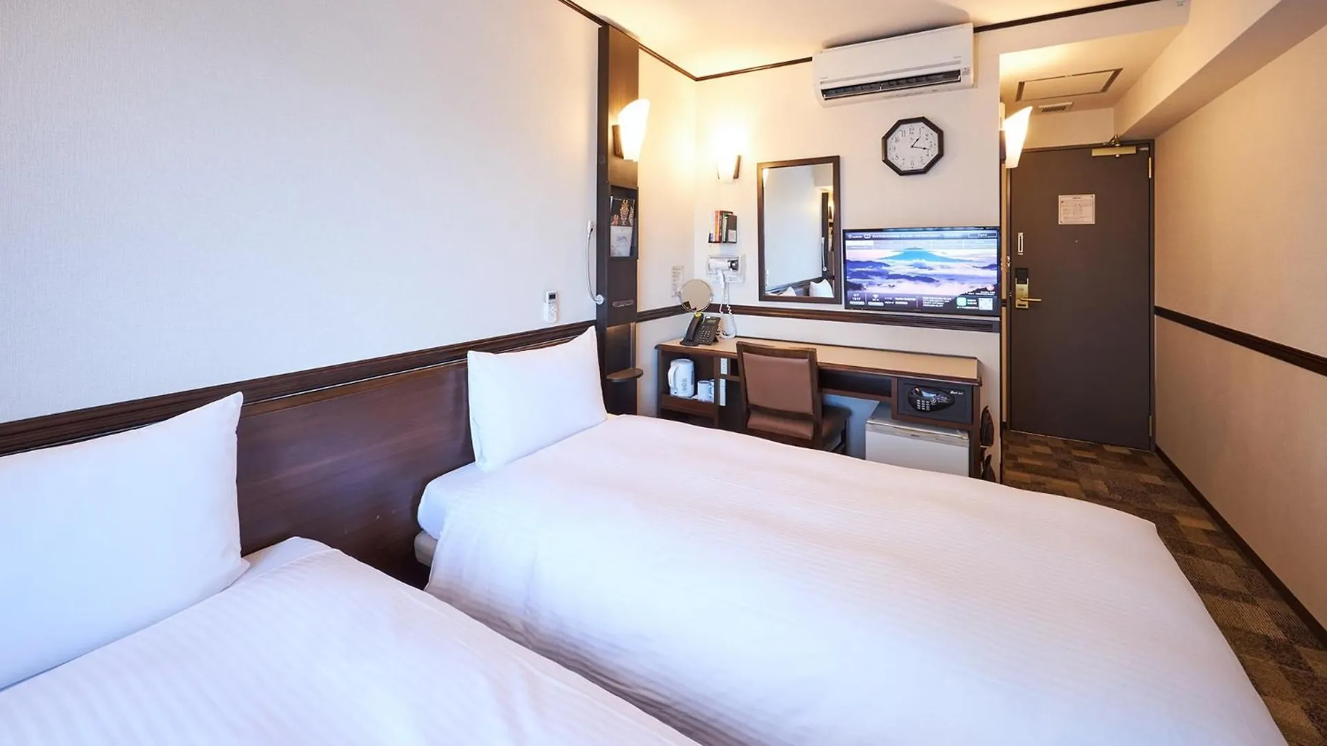Toyoko Inn Osaka Tsuruhashi Ekimae Отель